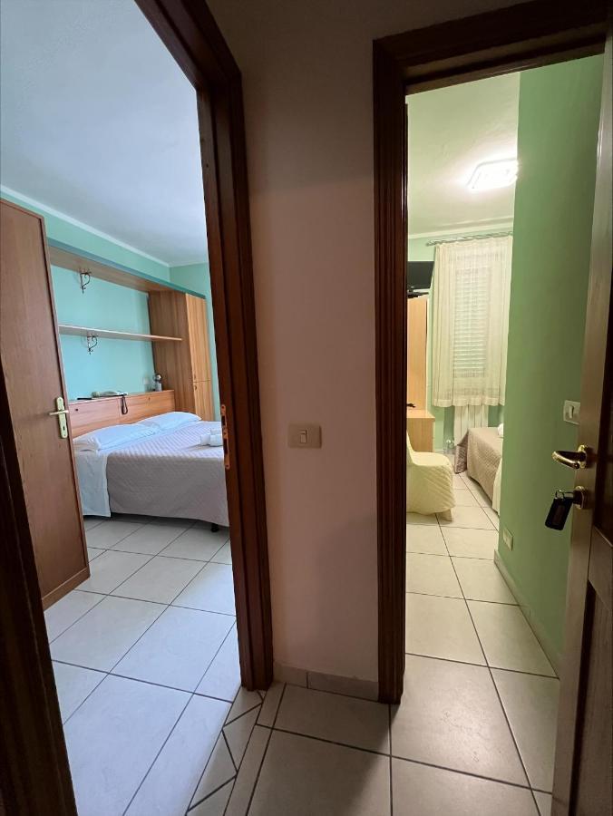 Hotel Villa Benvenuti Виареджо Экстерьер фото